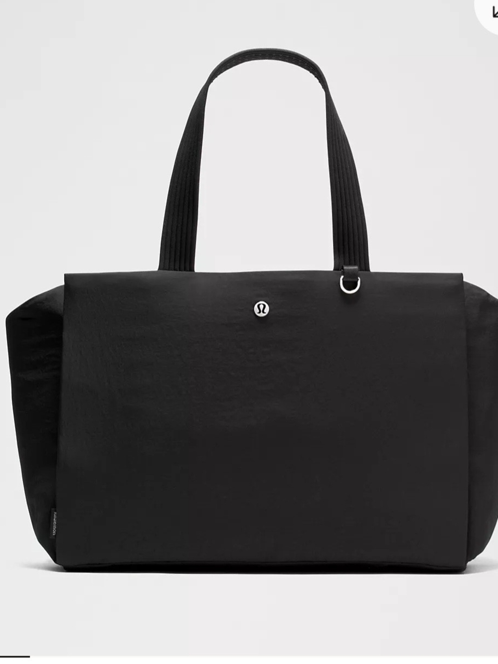 Lululemon Athletic/Travel Black Everyday Tote Bag Used Once